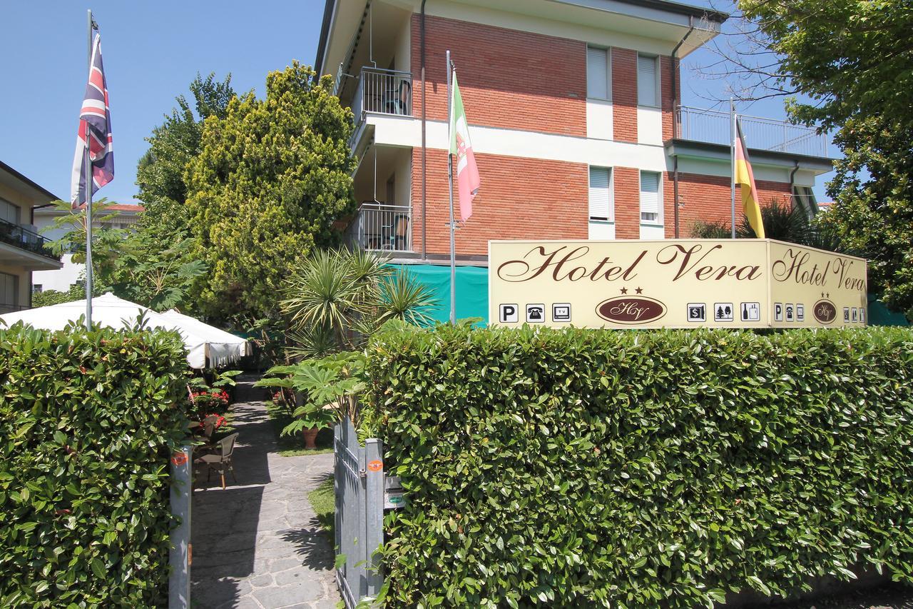 מרינה די מסה Hotel Vera מראה חיצוני תמונה